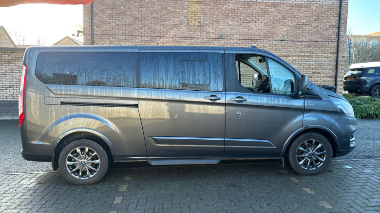 Ford Tourneo Custom Transit Custom Tourneo L2 Diesel Fwd 2.0 EcoBlue 185ps L/R 8 Seat Titanium X Auto